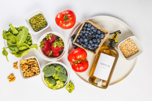 Gustavo Luíz Guilherme Pinto mostra como os alimentos anti-inflamatórios podem transformar sua saúde quando incluídos na dieta diária.