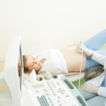 A Dra. Thaline Neves explica como a ultrassonografia geral se tornou uma aliada essencial para diagnósticos médicos rápidos e precisos.