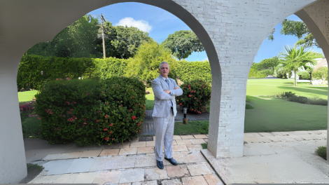 Leonardo Manzan apresenta as diferenças entre juros sobre capital próprio e dividendos na distribuição de lucros.