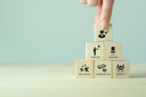 Ediney Jara de Oliveira explica como a digitalização está redefinindo carreiras e exigindo novas competências no mercado de trabalho.